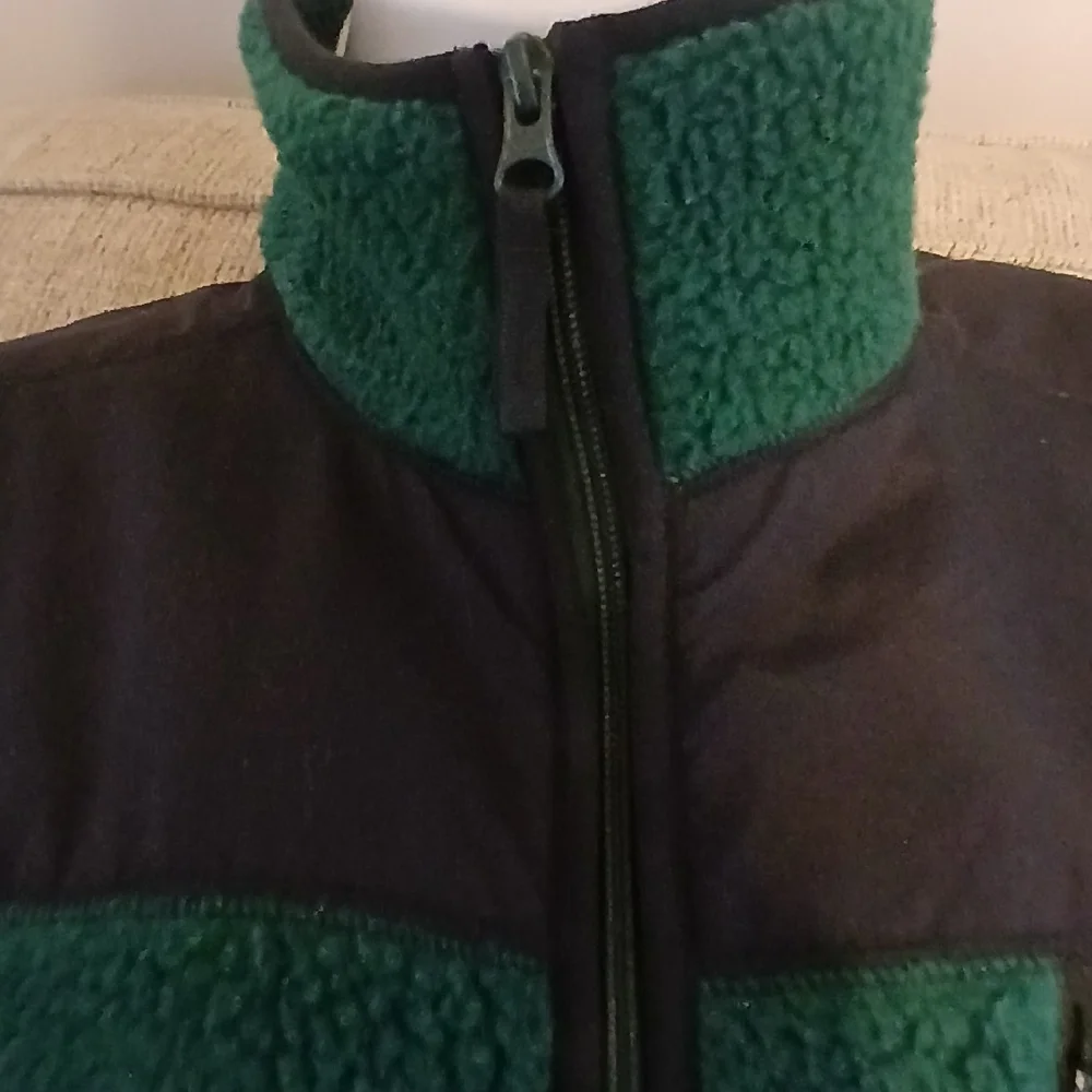 L.L. Bean Men's windproof fleece jacket, Green /Black POLARTEC Full Zip LG-REG